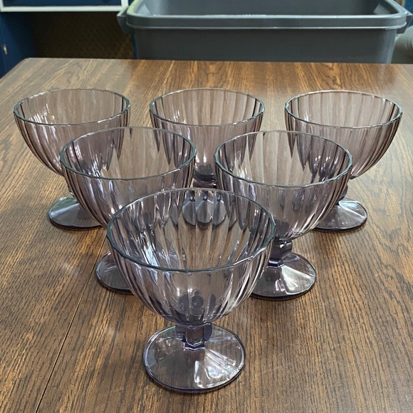 Cristal D’Arques Other - Cristal D’Arques vintage amethyst ice cream dishes set of six